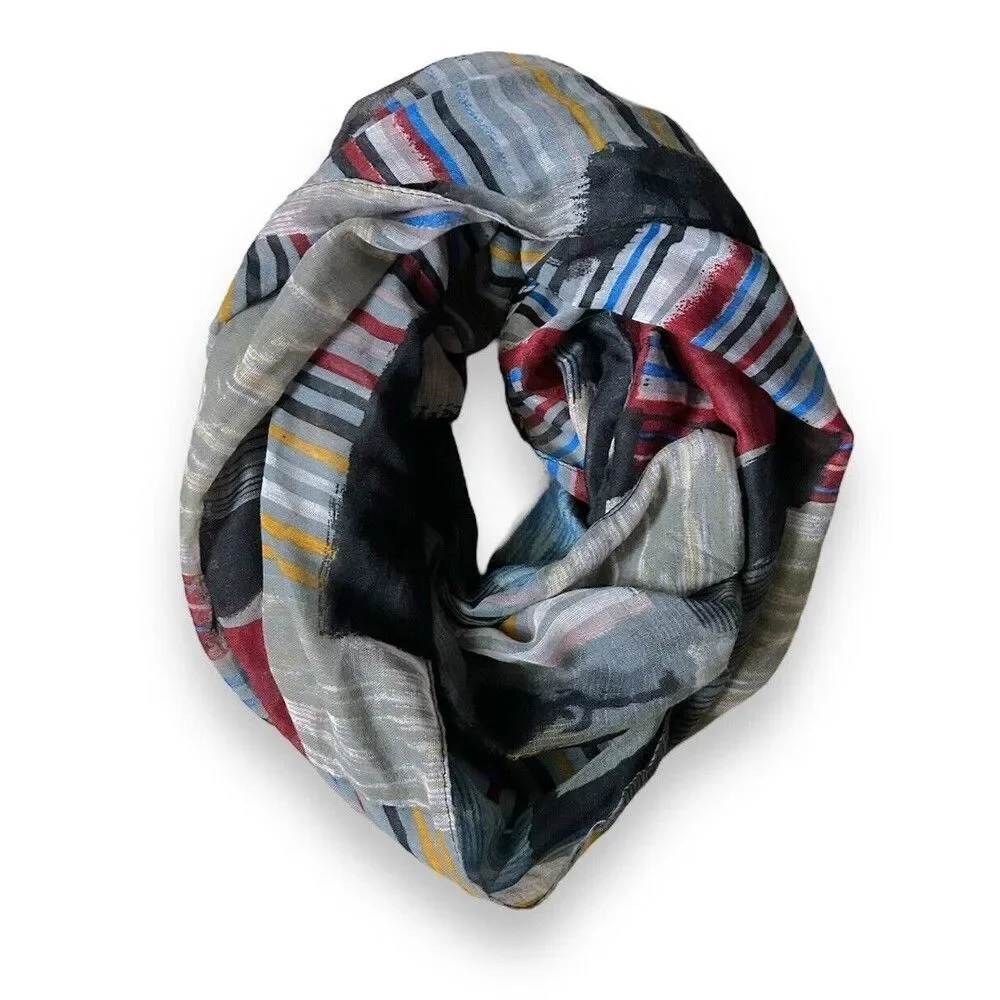 Gray Snood Scarf 34.5” X 29” One Piece Unisex Scarce Gris